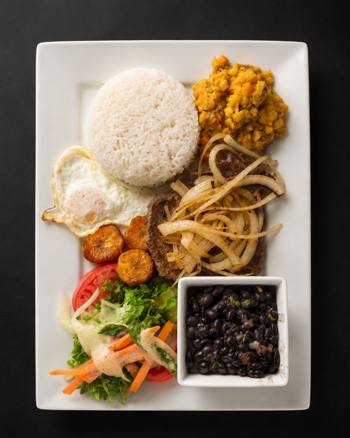Casado Costarricense - Pura Vida Grill